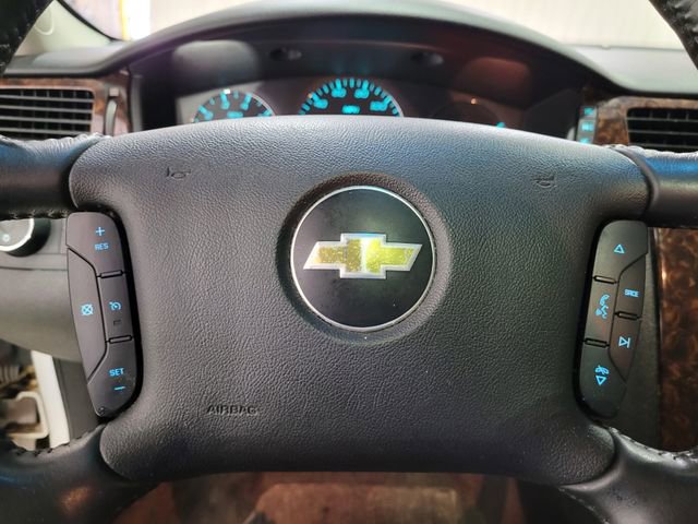 Used 2012 Chevrolet Impala LT w/ LT Sunroof Package image 30