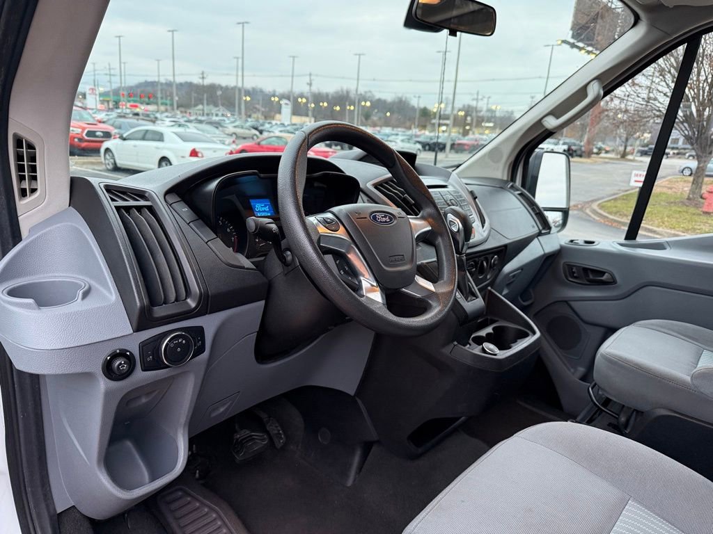 Used 2018 Ford Transit 350 XLT image 11