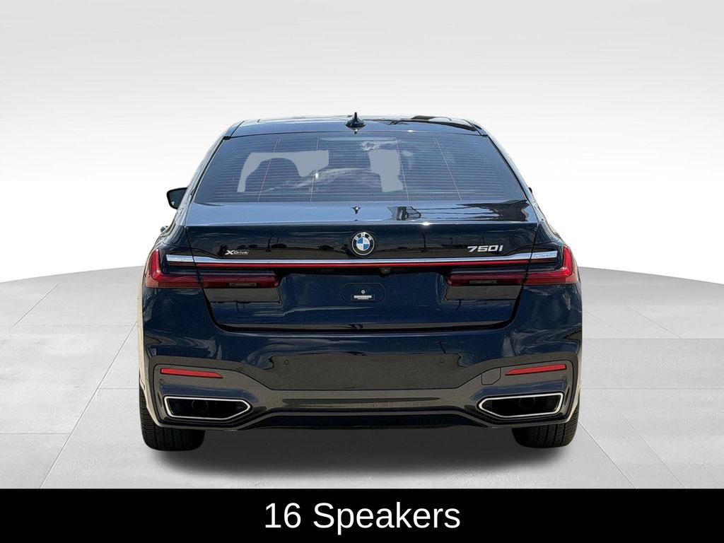 Used 2022 BMW 750i xDrive w/ M Sport Package AWD/4WD image 8