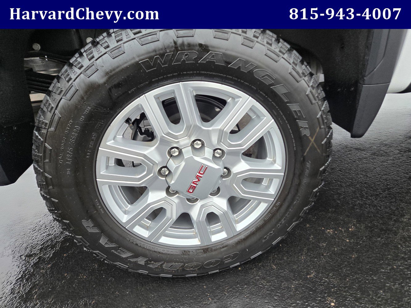 Used 2024 GMC Sierra 3500 SLT w/ Snow Plow Prep/Camper Package image 43