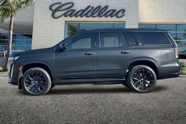 Used 2024 Cadillac Escalade Sport Platinum w/ LPO, ONYX Package AWD/4WD image 7