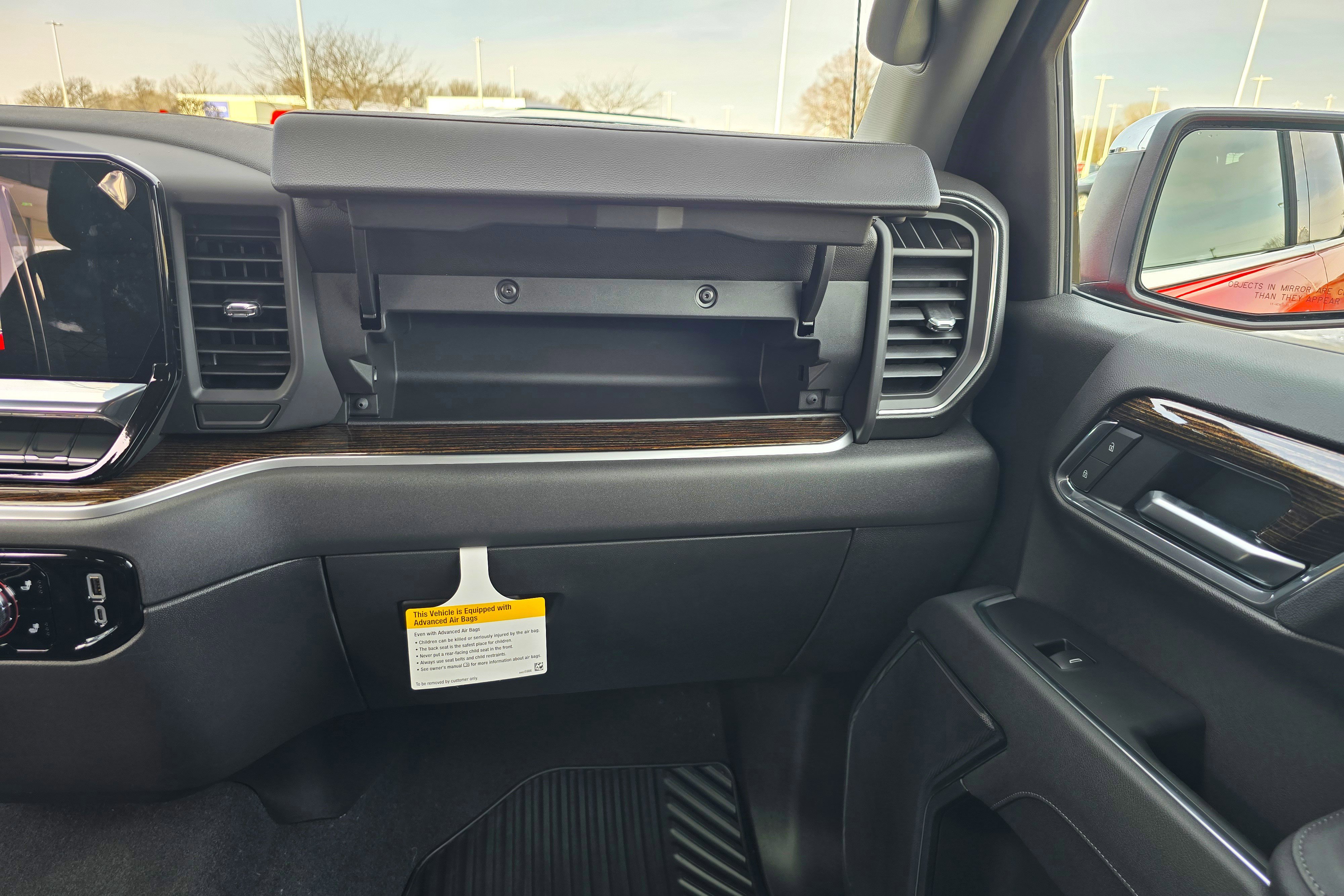 New 2026 GMC Sierra 1500 SLE w/ X31 Off-Road Package image 25