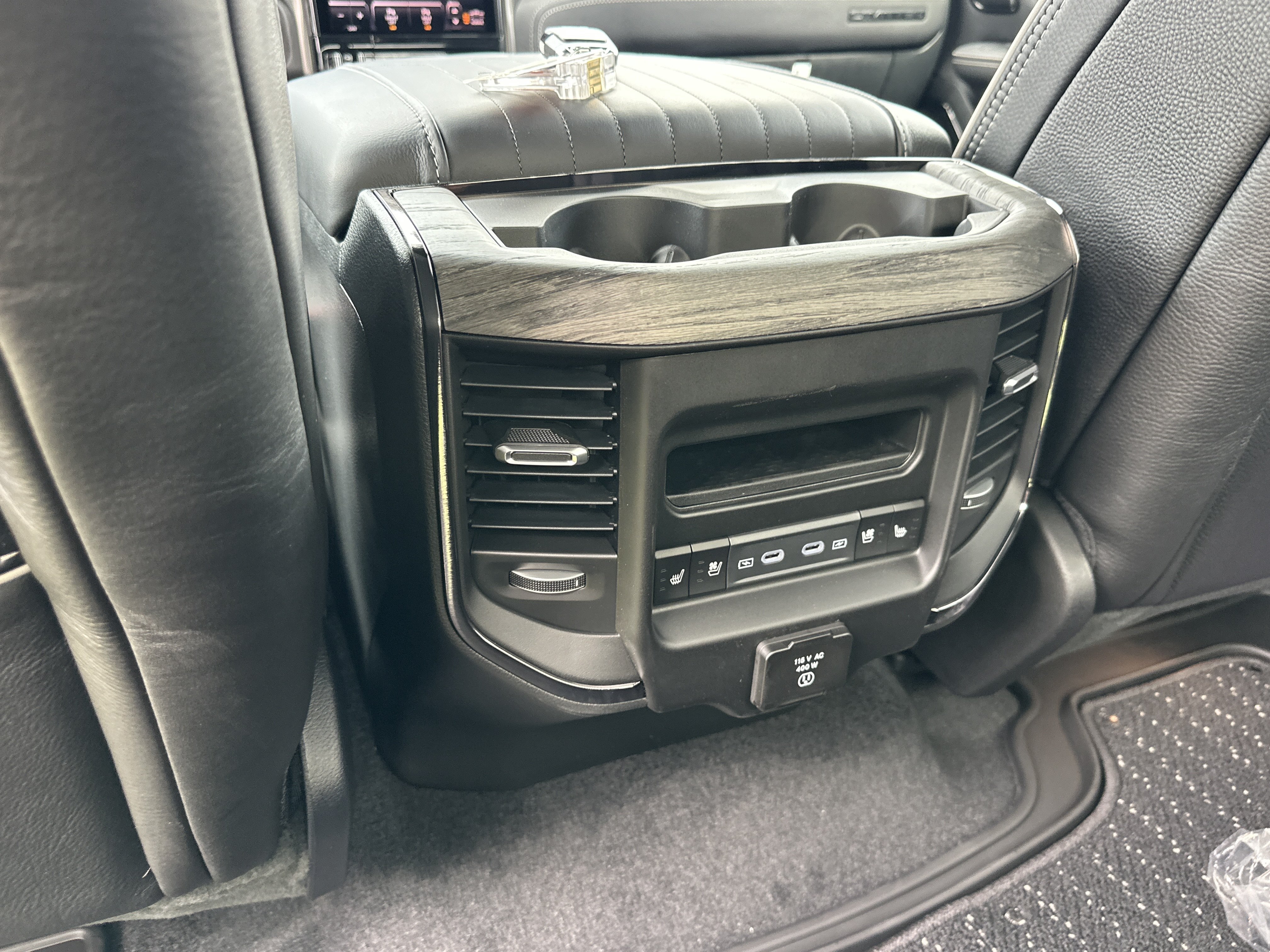 New 2027 RAM 1500 Limited AWD/4WD image 34