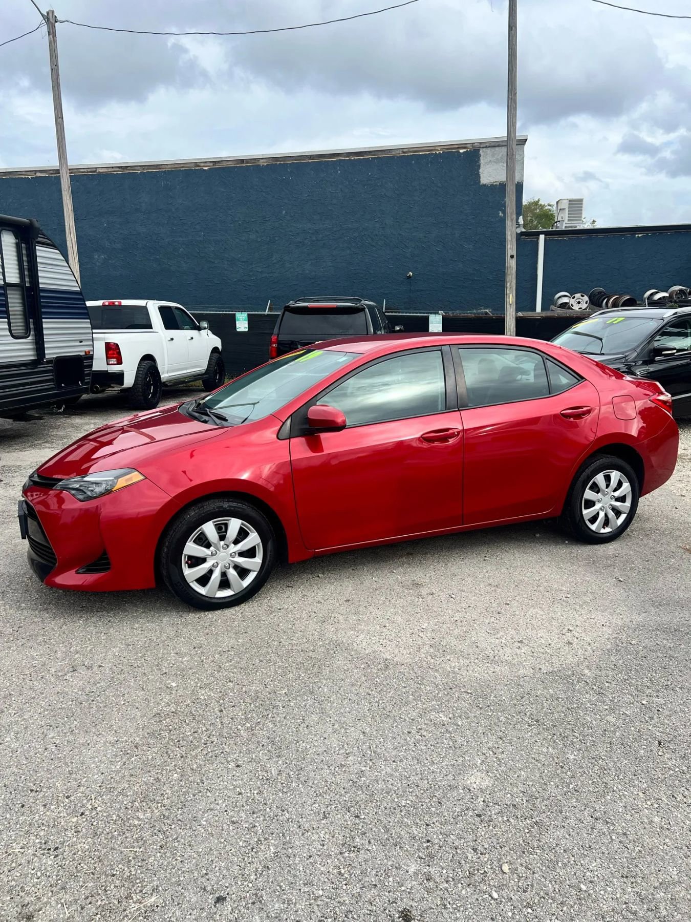 Used 2019 Toyota Corolla L image 4
