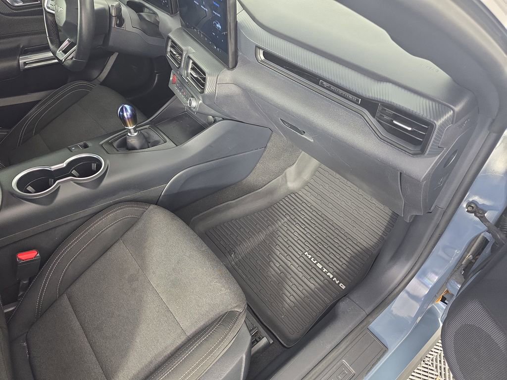 Used 2024 Ford Mustang GT RWD image 31