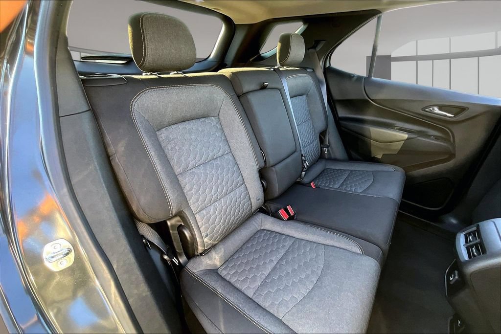 Used 2019 Chevrolet Equinox LT w/ Sun & Navigation Package AWD/4WD image 23