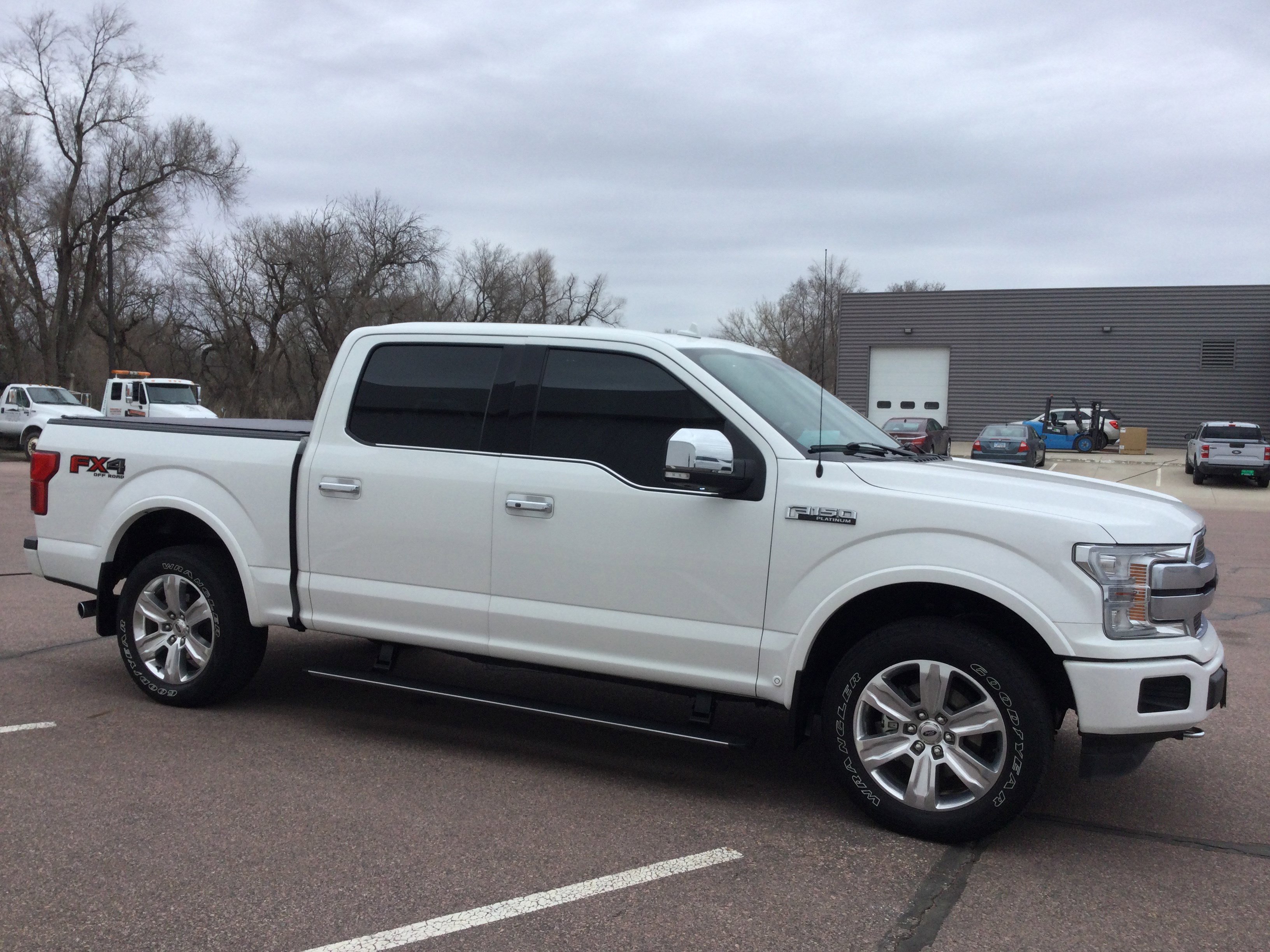 Used 2020 Ford F150 Platinum w/ Equipment Group 701A Luxury AWD/4WD image 3