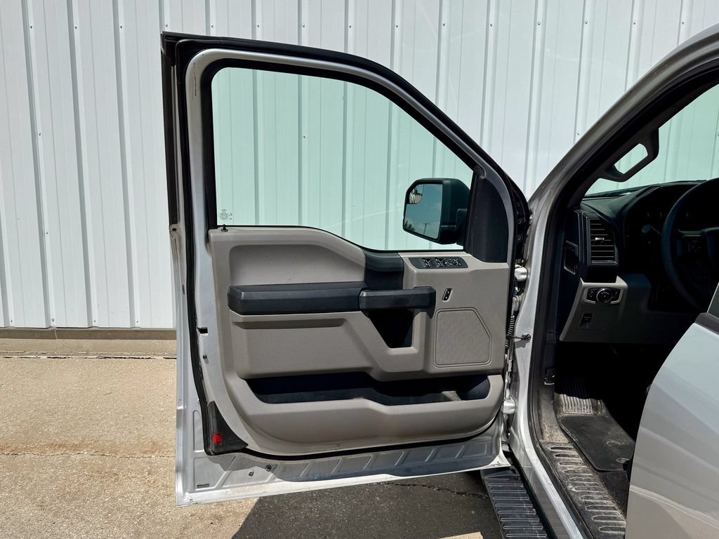 Used 2018 Ford F150 XL w/ Equipment Group 101A Mid AWD/4WD image 14