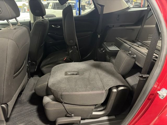 Used 2019 Chevrolet Traverse LT w/ LPO, Floor Liner Package AWD/4WD image 14