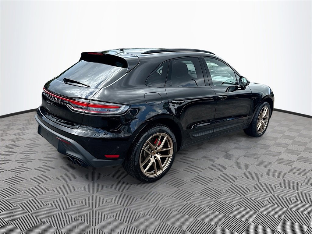 Used 2022 Porsche Macan S w/ Premium Package Plus image 8