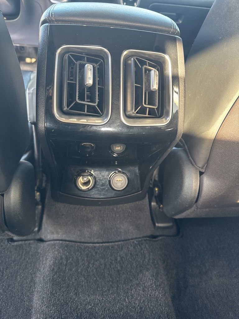 Used 2021 Kia Sorento SX image 18