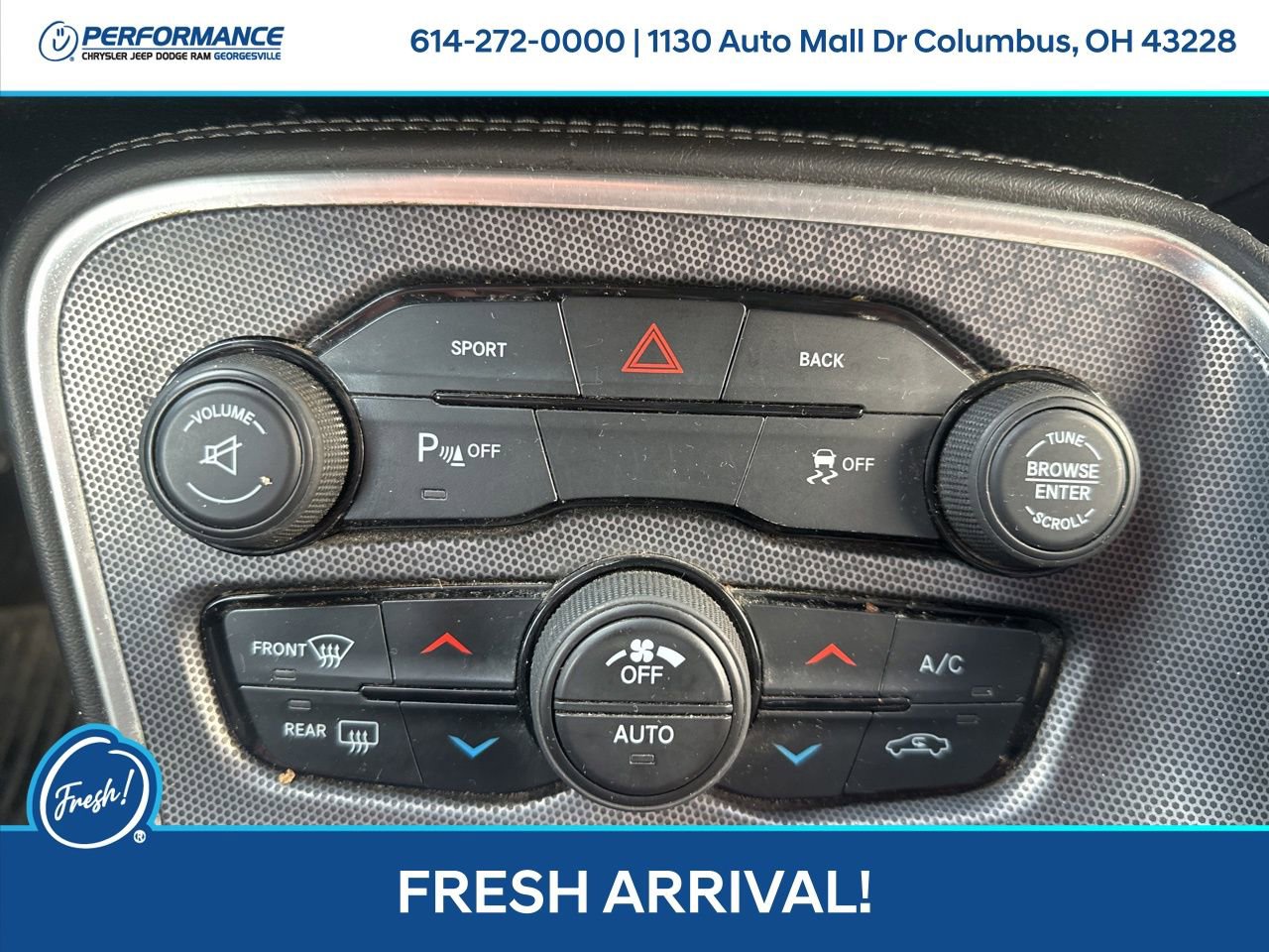 Used 2016 Dodge Challenger SXT Plus image 22