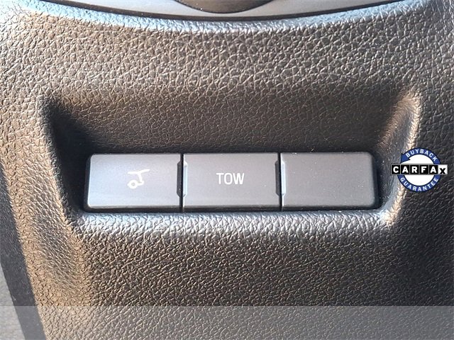 Used 2018 Ford Explorer XLT w/ Equipment Group 201A image 24