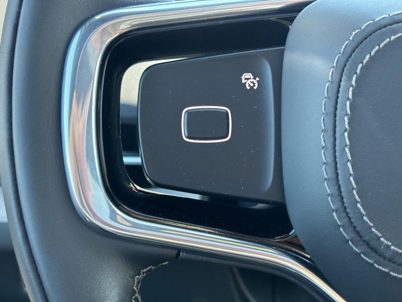 New 2026 Lincoln Navigator Reserve AWD/4WD image 18