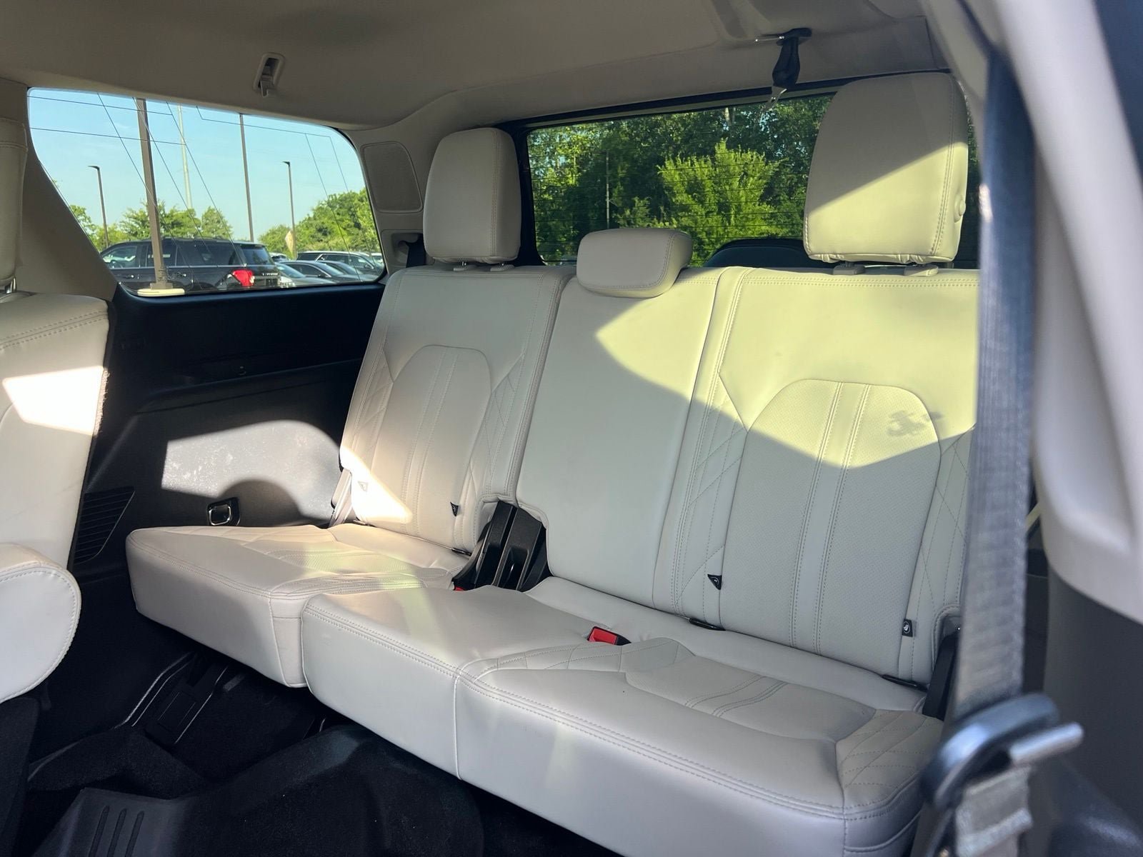 Used 2021 Ford Expedition Platinum AWD/4WD image 21