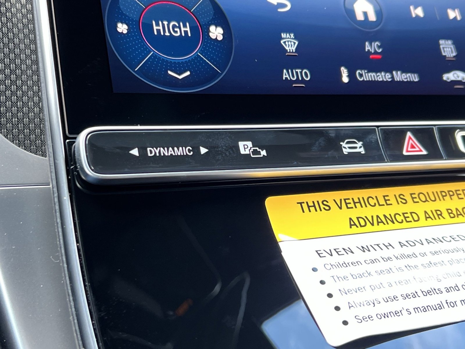 New 2026 Mercedes-Benz GLC 300 4MATIC image 32