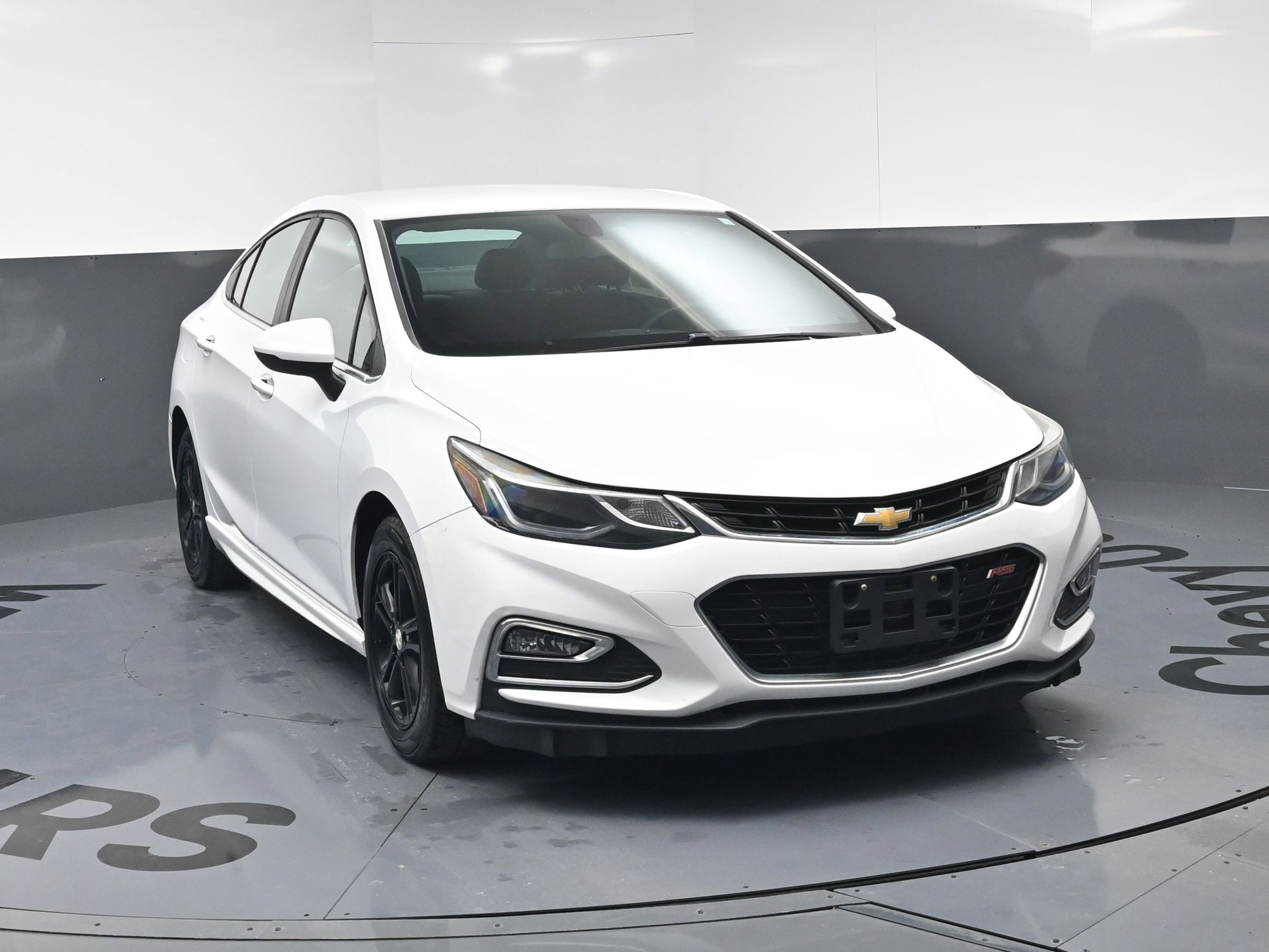 Used 2016 Chevrolet Cruze LT w/ Convenience Package image 3