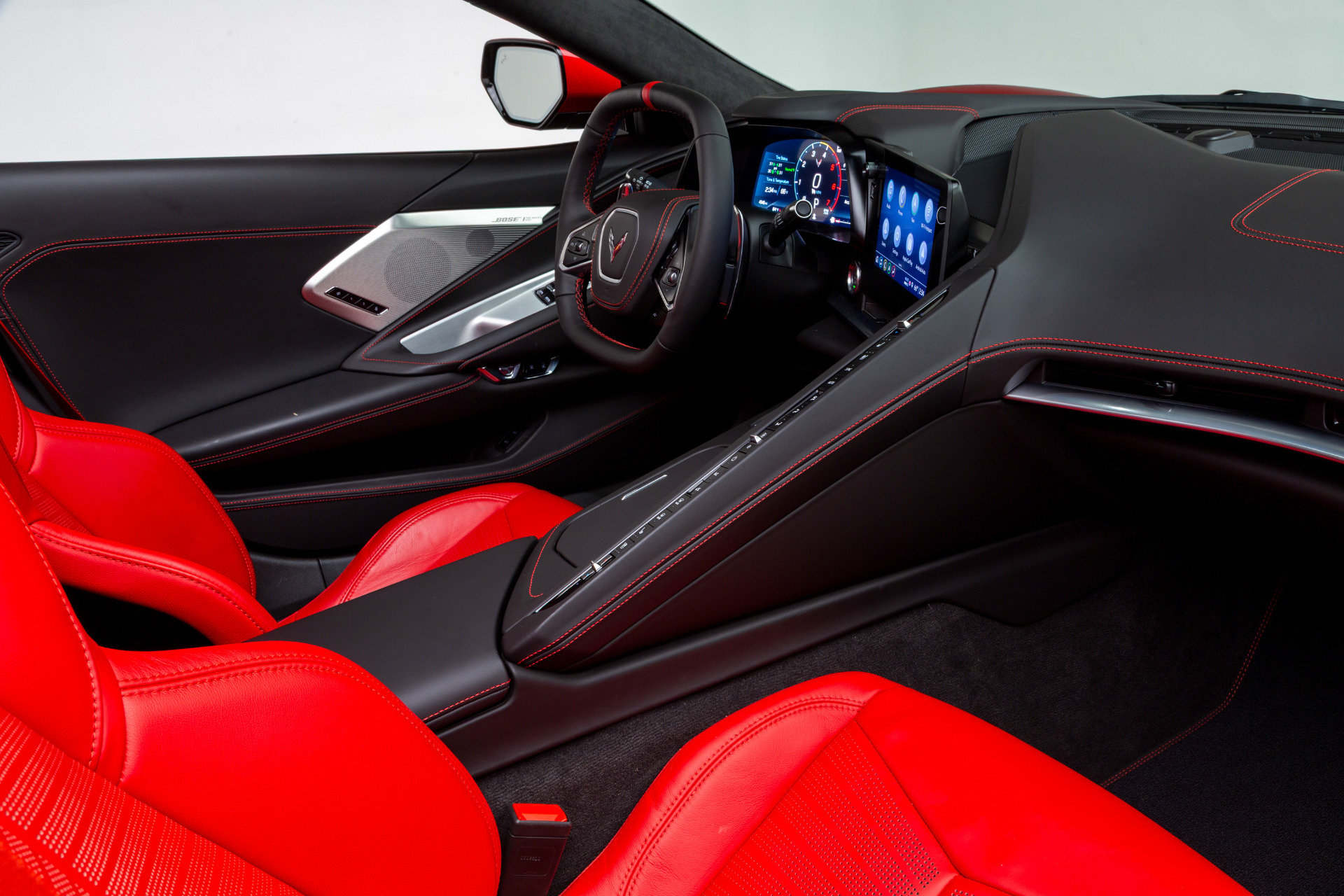 Used 2023 Chevrolet Corvette Stingray Premium Cpe w/ Z51 Performance Package RWD image 31