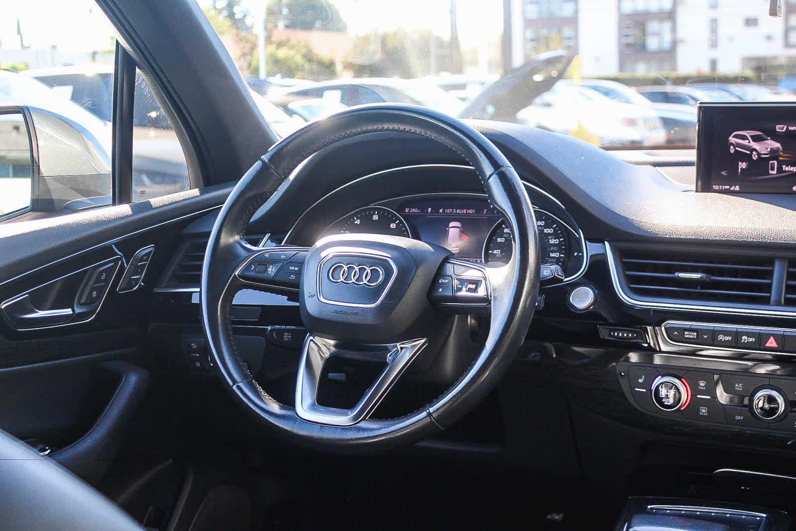 Used 2017 Audi Q7 2.0T Premium AWD/4WD image 13