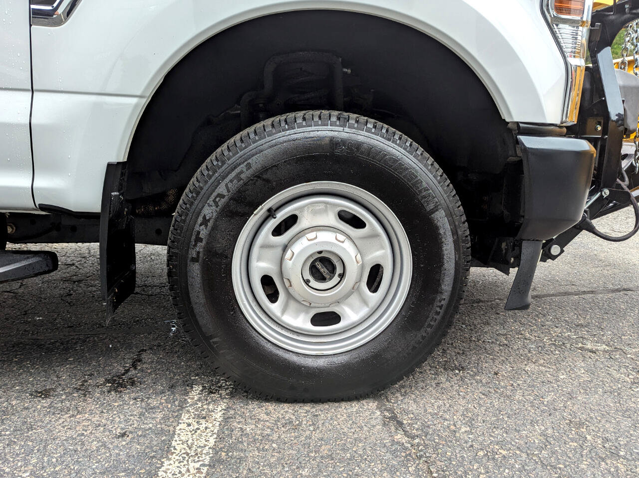 Used 2022 Ford F250 XL w/ Power Equipment Group image 40