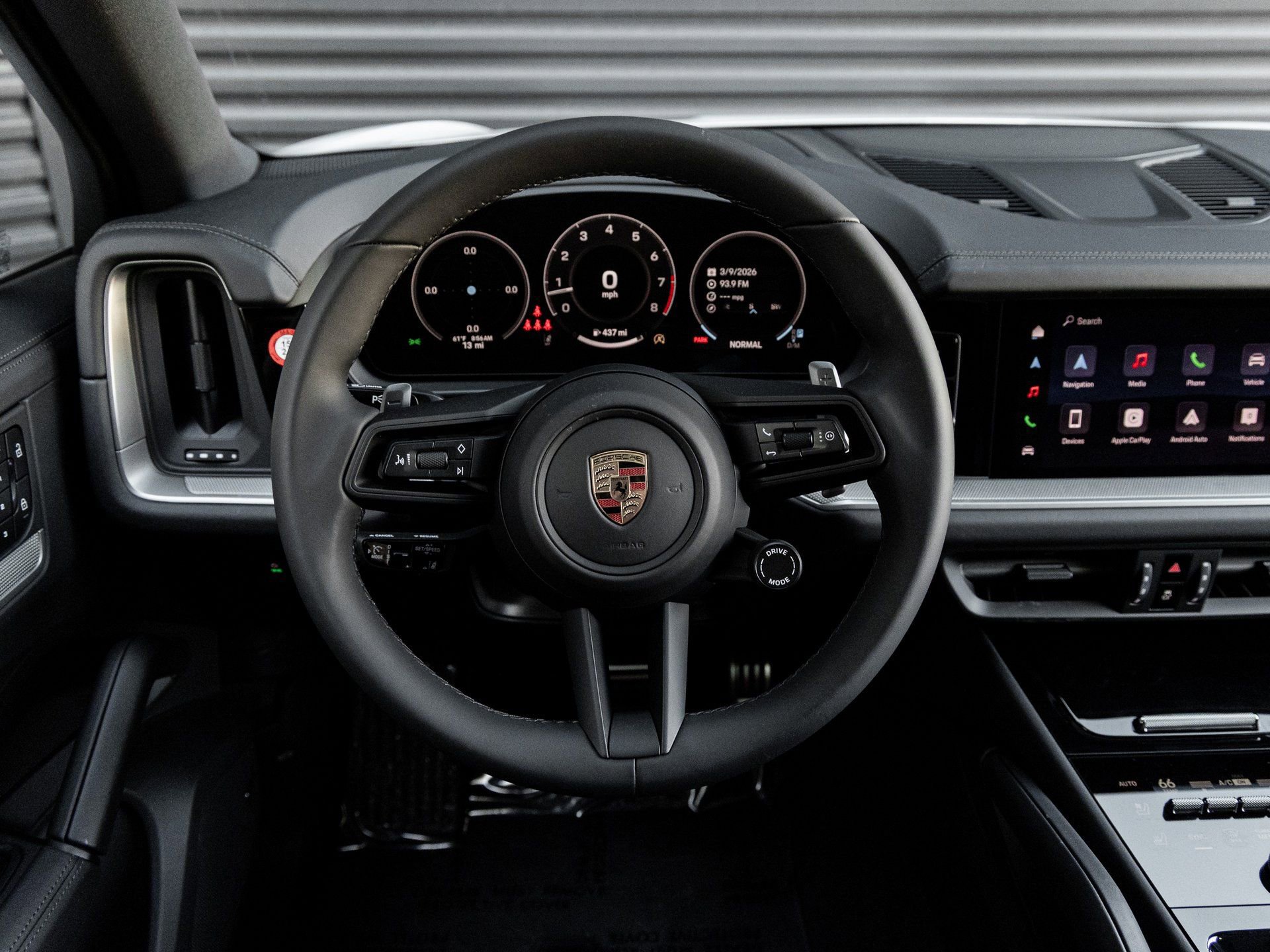 New 2026 Porsche Cayenne S image 17