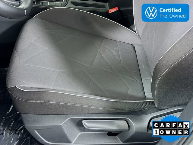 Certified 2025 Volkswagen Jetta Sport image 18