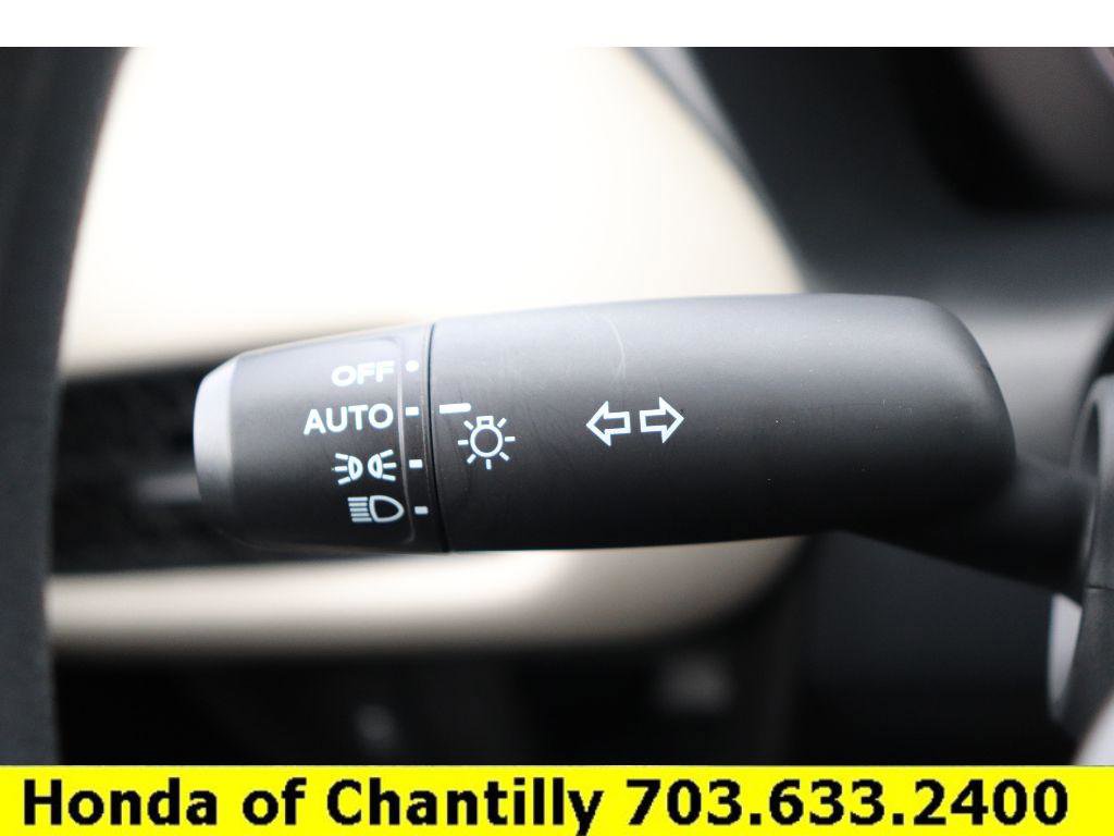 Certified 2026 Honda HR-V LX image 10