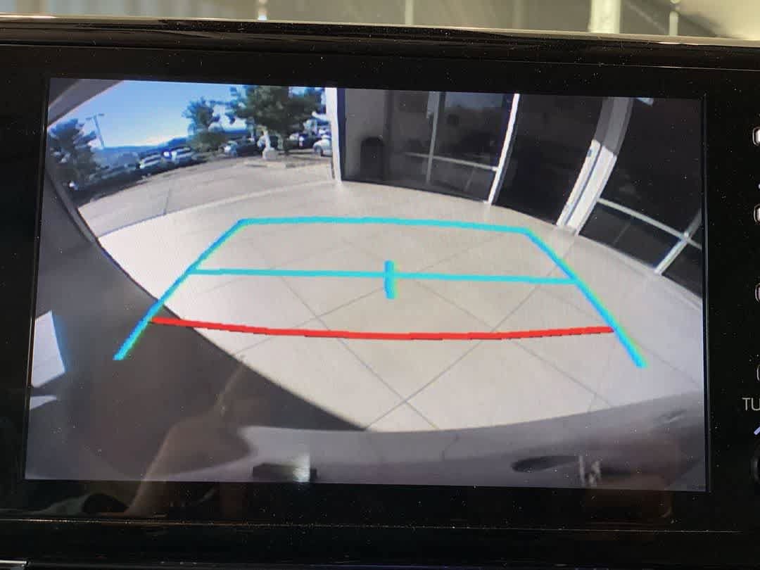 Certified 2024 Toyota Sienna LE FWD image 19