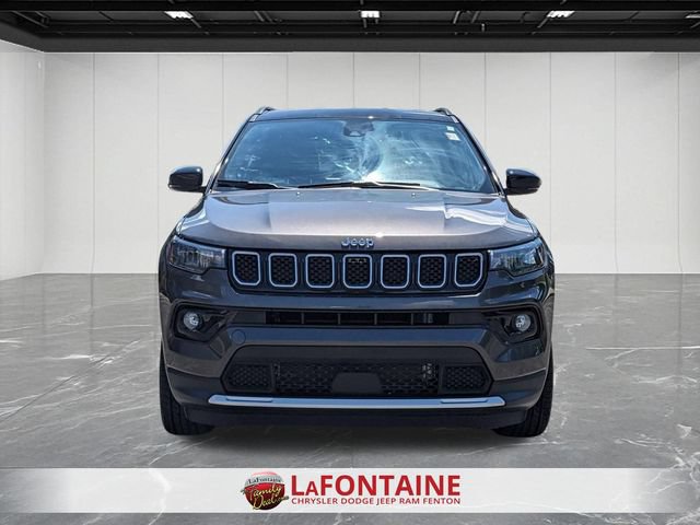 Used 2023 Jeep Compass Limited AWD/4WD image 8
