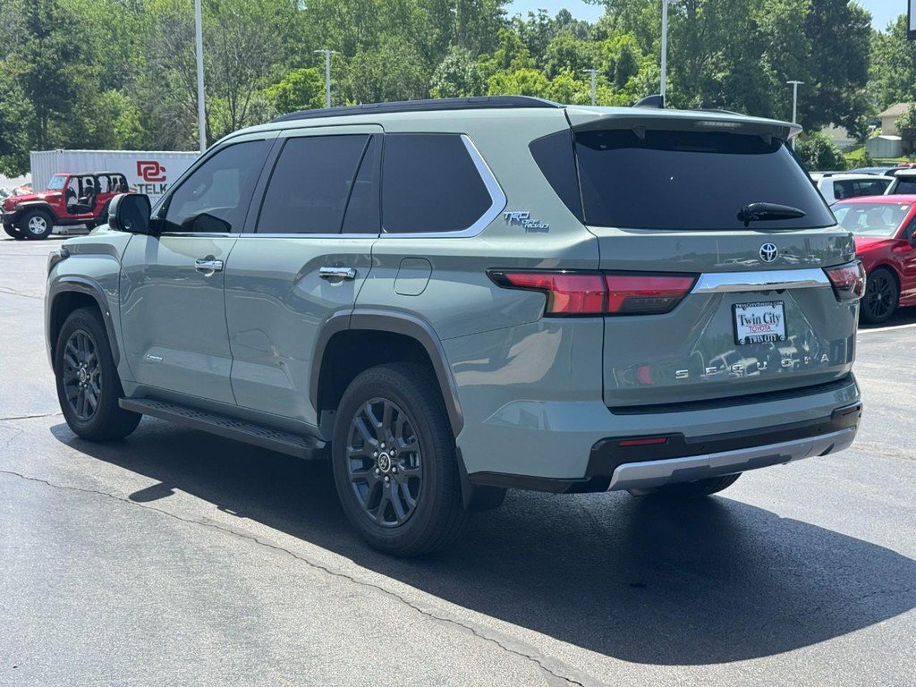 Certified 2023 Toyota Sequoia Limited w/ TRD Off-Road Package AWD/4WD image 7