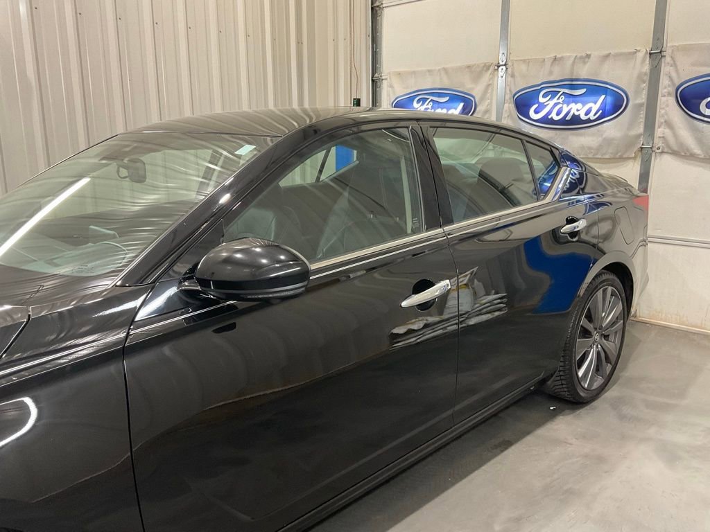 Used 2019 Nissan Altima 2.0 Edition One FWD image 5