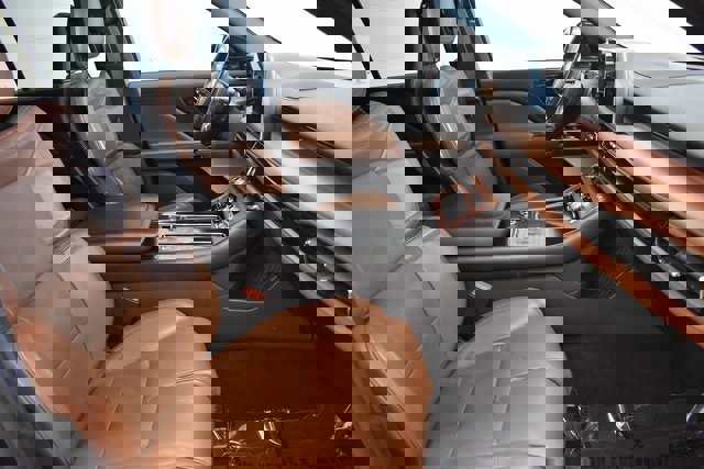 Used 2021 Lincoln Aviator Reserve w/ Equipment Group 201A image 21