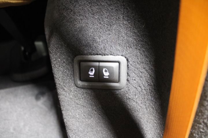 Used 2022 Jeep Grand Wagoneer Series III image 47