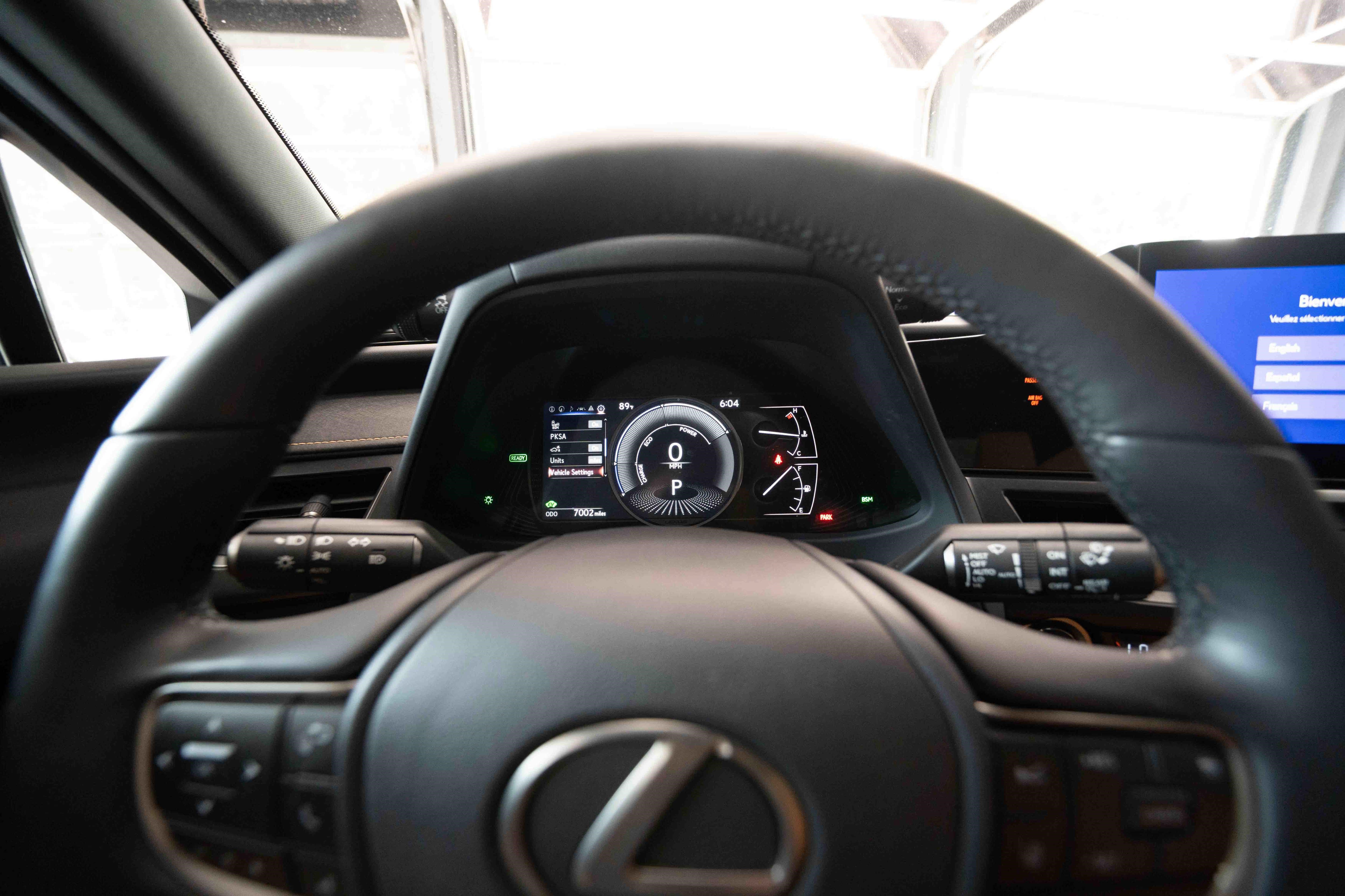 Used 2024 Lexus UX 250h AWD w/ Premium Package image 15