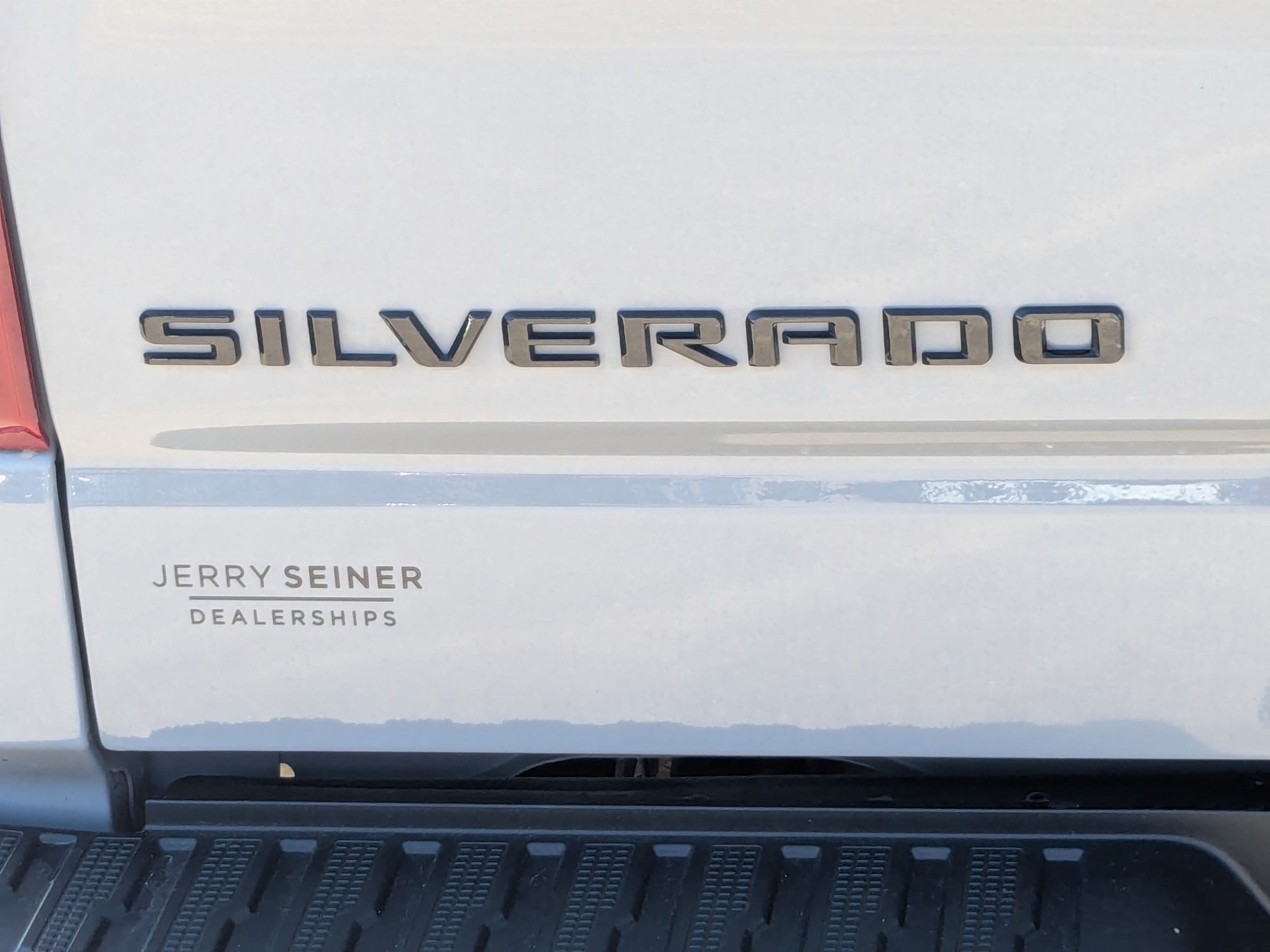 Certified 2024 Chevrolet Silverado 1500 ZR2 w/ Technology Package AWD/4WD image 14