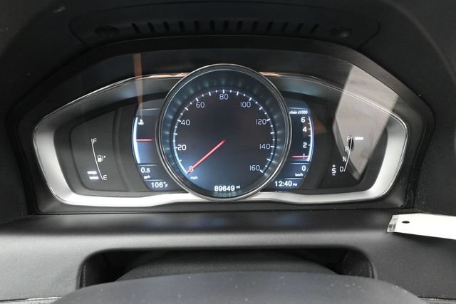 Used 2016 Volvo XC60 T6 w/ Protection Package FWD image 25