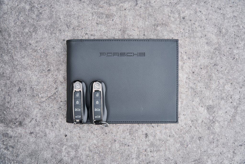 Used 2026 Porsche Taycan Turbo S AWD/4WD image 89