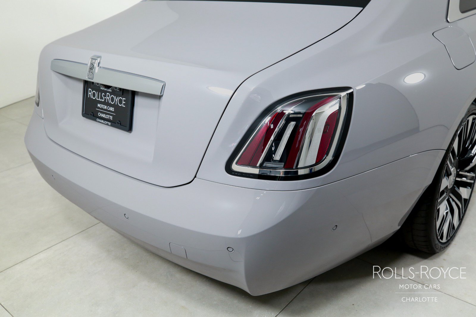 New 2027 Rolls-Royce Ghost AWD/4WD image 40