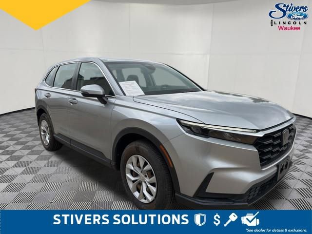 Used 2023 Honda CR-V LX image 3