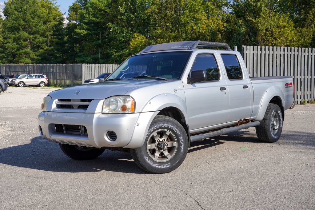 Used 2004 Nissan Frontier XE w/ (PWR) XE Pwr Pkg AWD/4WD image 2