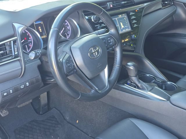 Used 2019 Toyota Camry SE w/ Carpet Mat Package FWD image 9