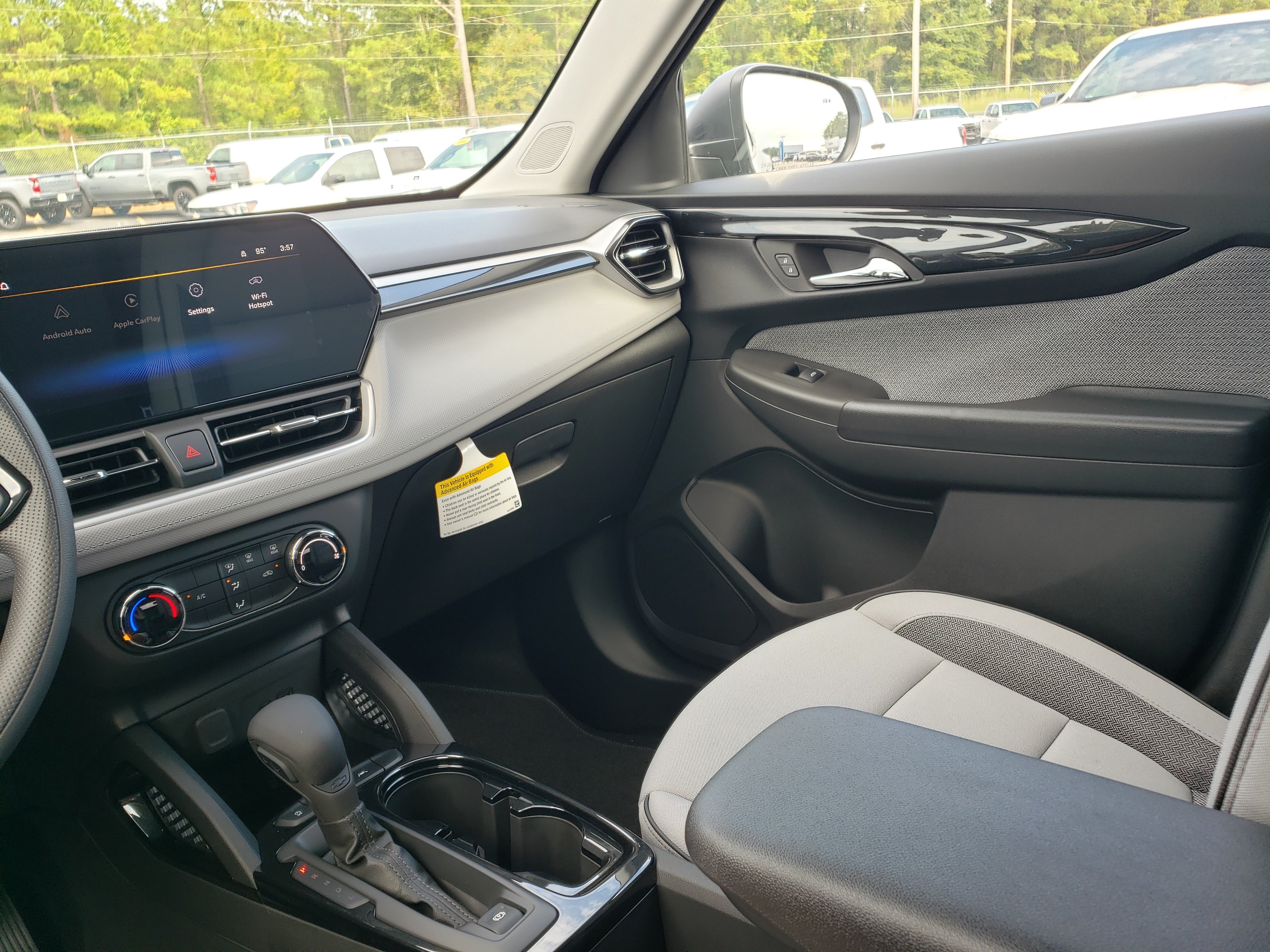 New 2026 Chevrolet TrailBlazer LS w/ LS Convenience Package FWD image 22