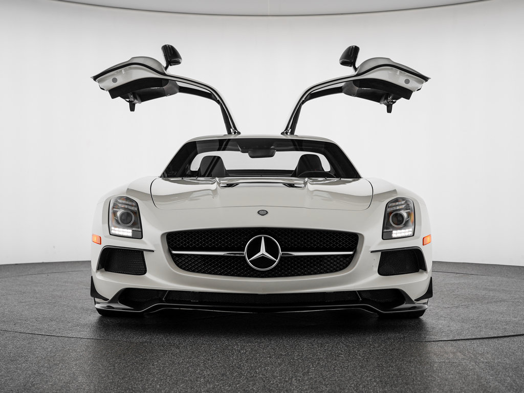 Used 2014 Mercedes-Benz SLS AMG Black Series image 10