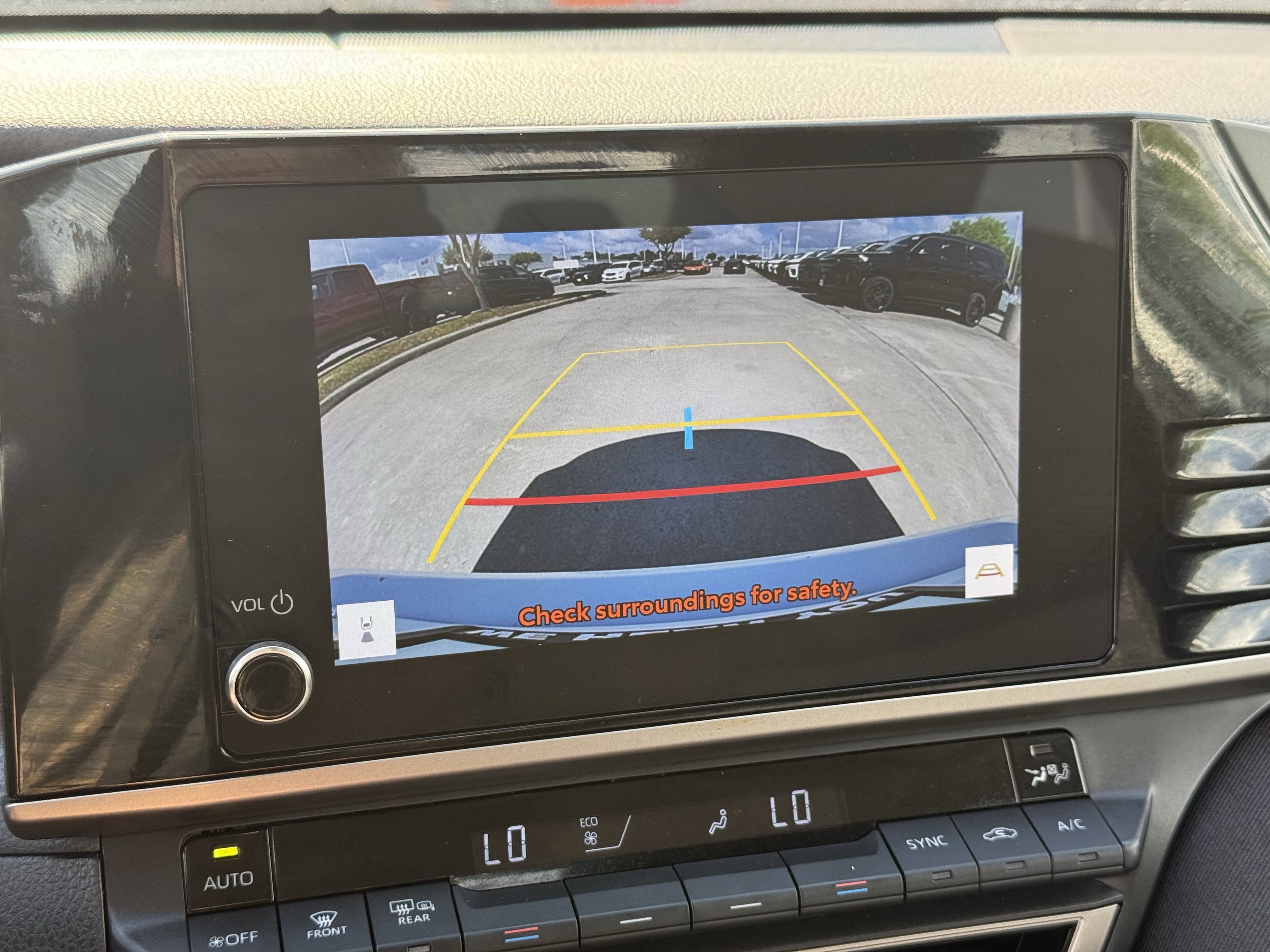 Used 2025 Toyota Camry LE FWD image 22