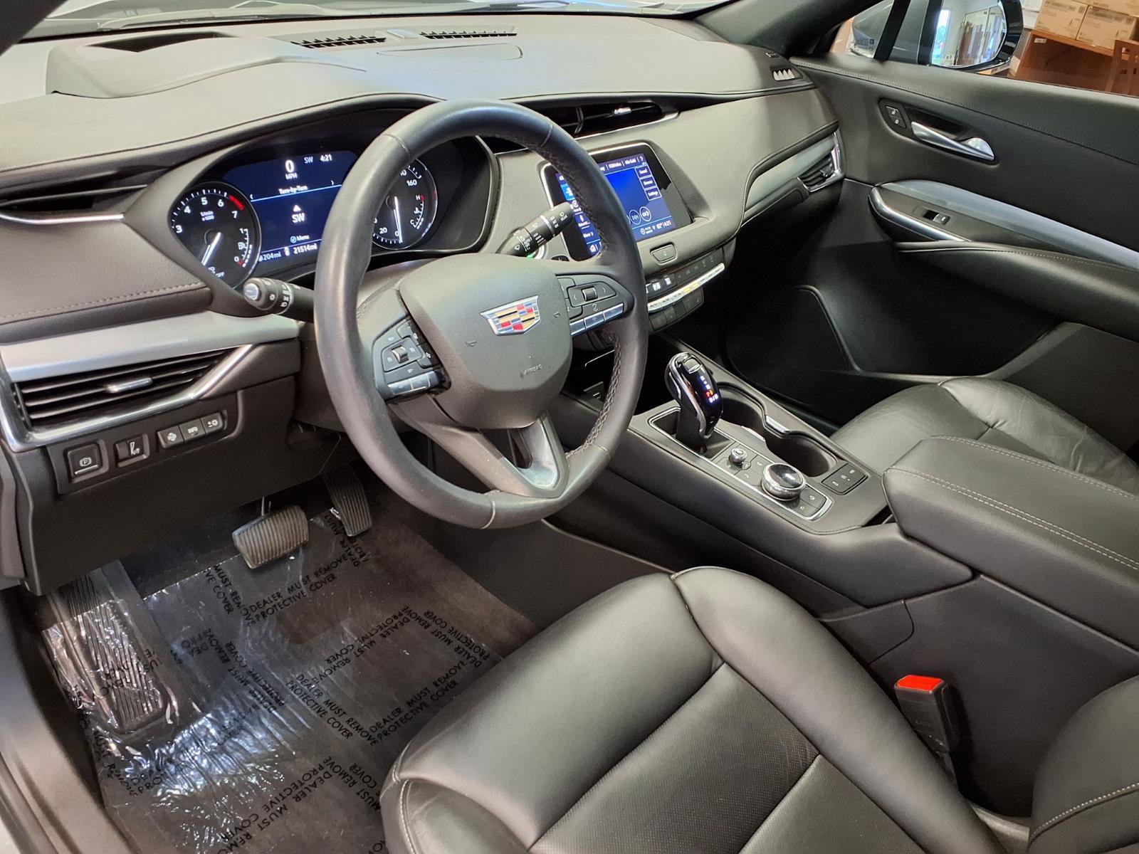 Certified 2023 Cadillac XT4 Premium Luxury w/ Technology Package FWD image 20