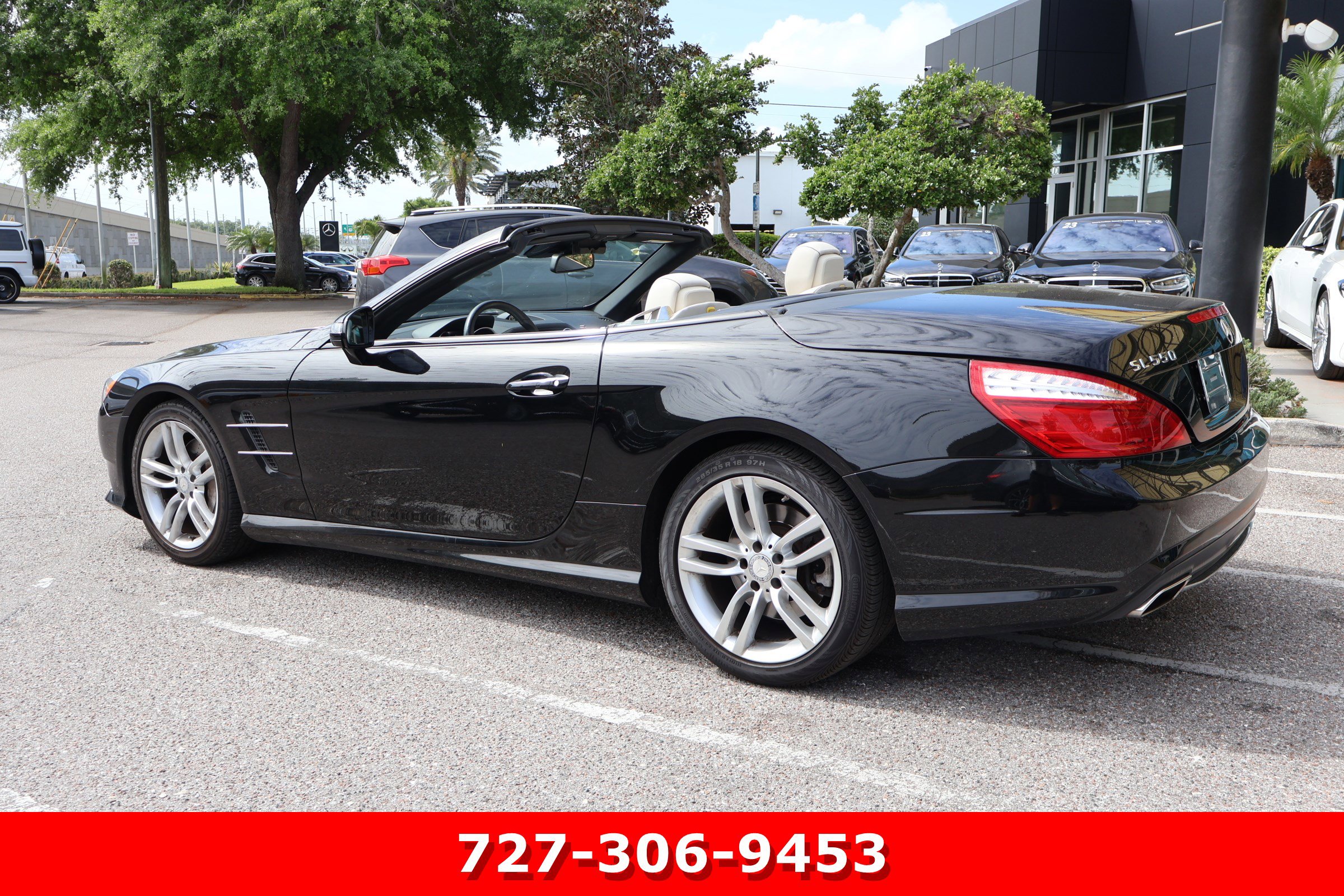 Used 2013 Mercedes-Benz SL 550 image 8