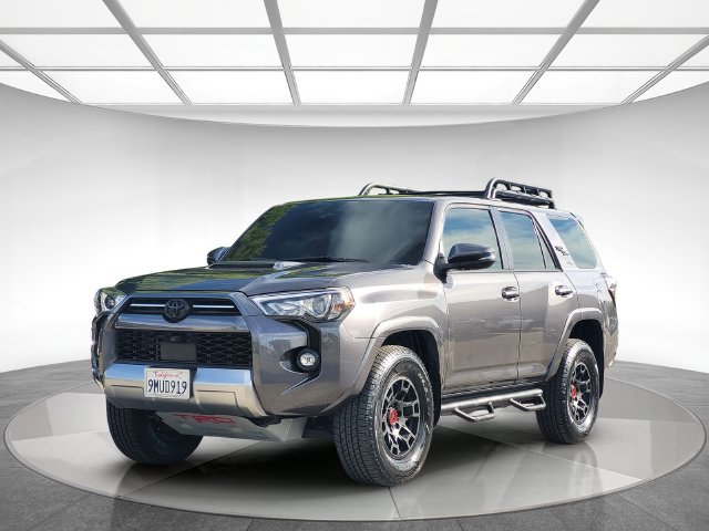 Used 2022 Toyota 4Runner TRD Off-Road Premium w/ TRD Black Wheel Package (TMS) AWD/4WD image 8