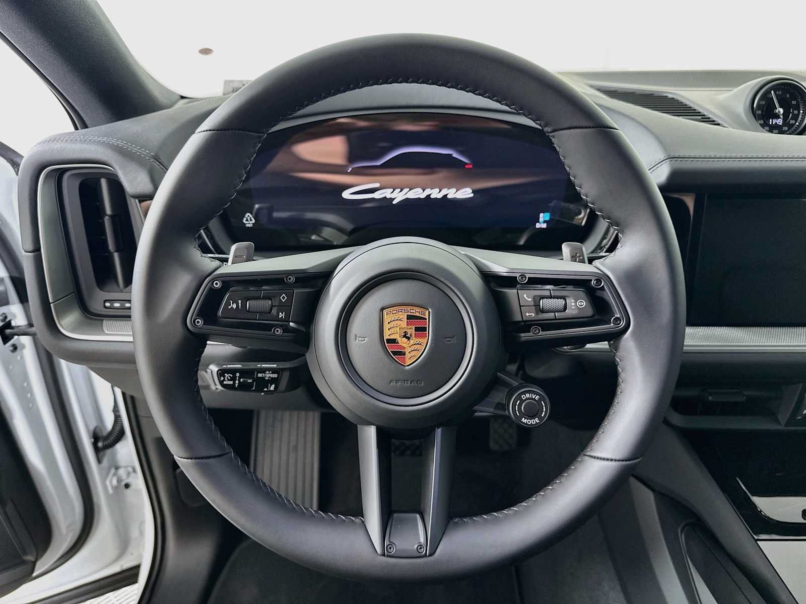 New 2026 Porsche Cayenne Coupe AWD/4WD image 14