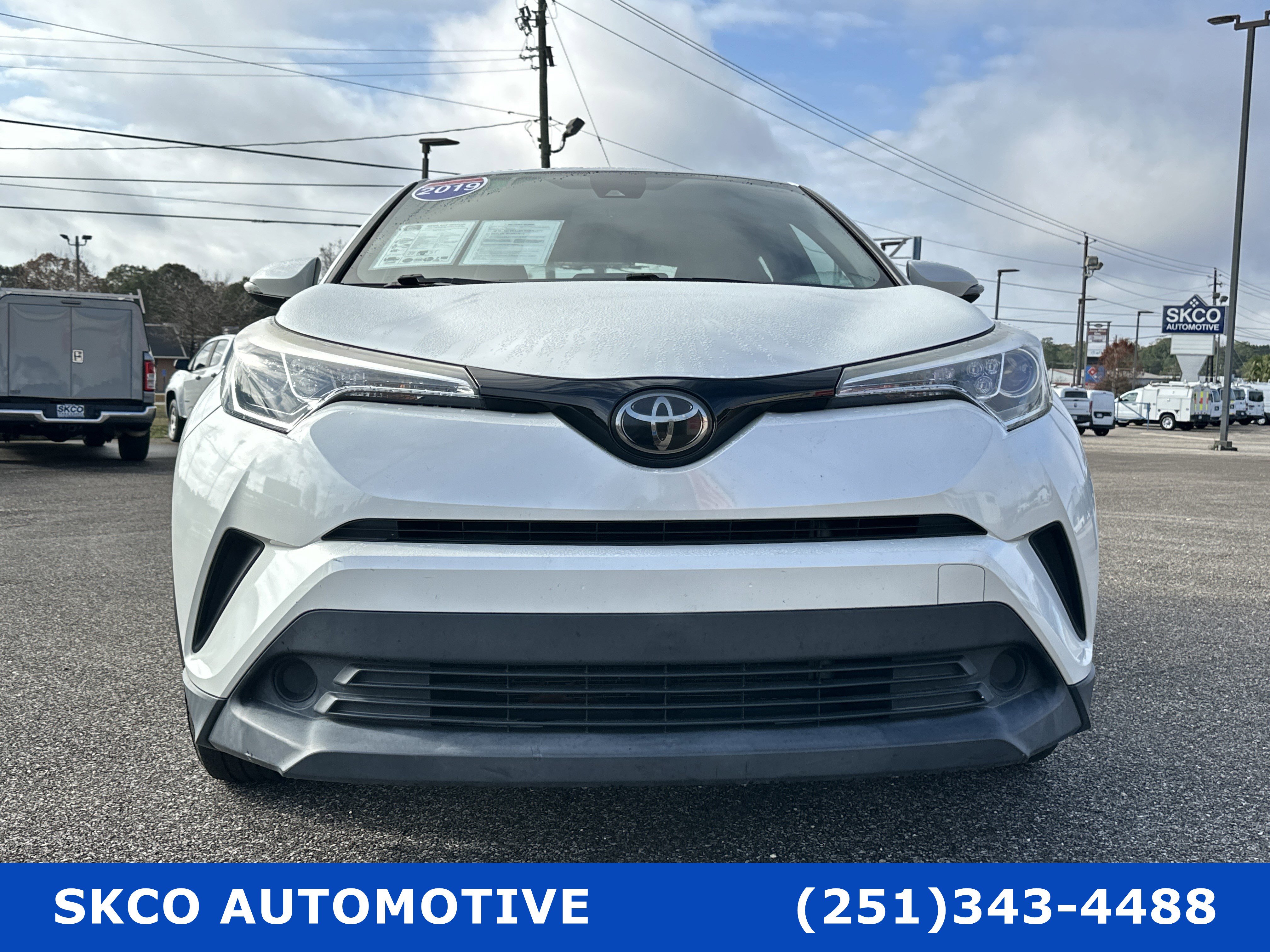 Used 2019 Toyota C-HR LE image 8