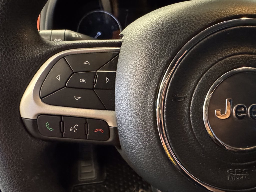 Used 2020 Jeep Renegade Sport AWD/4WD image 10